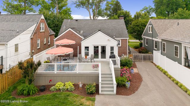 113 Ridgeway Ave, Louisville, KY 40207