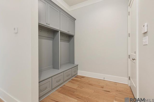 791 Saint Barnabas Ln, Gonzales, LA 70737