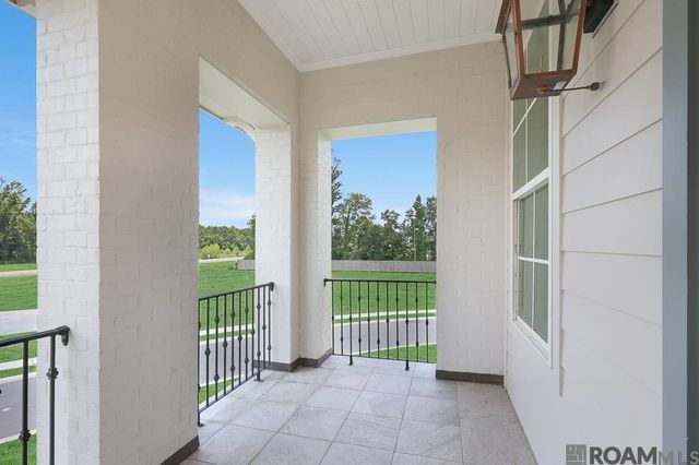 791 Saint Barnabas Ln, Gonzales, LA 70737