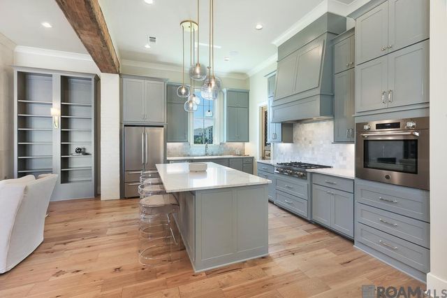 791 Saint Barnabas Ln, Gonzales, LA 70737