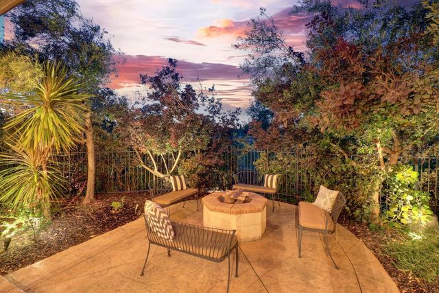 5052 Eureka Rd, Granite Bay, CA 95746