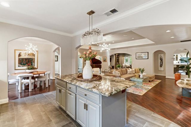5052 Eureka Rd, Granite Bay, CA 95746