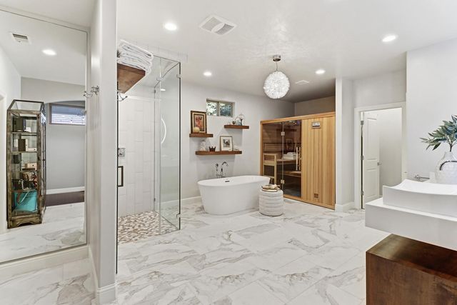 5052 Eureka Rd, Granite Bay, CA 95746