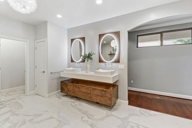 5052 Eureka Rd, Granite Bay, CA 95746