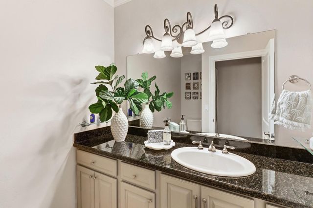5052 Eureka Rd, Granite Bay, CA 95746