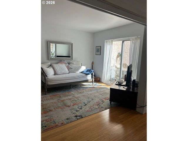 6605 W BURNSIDE St 156, Portland, OR 97210