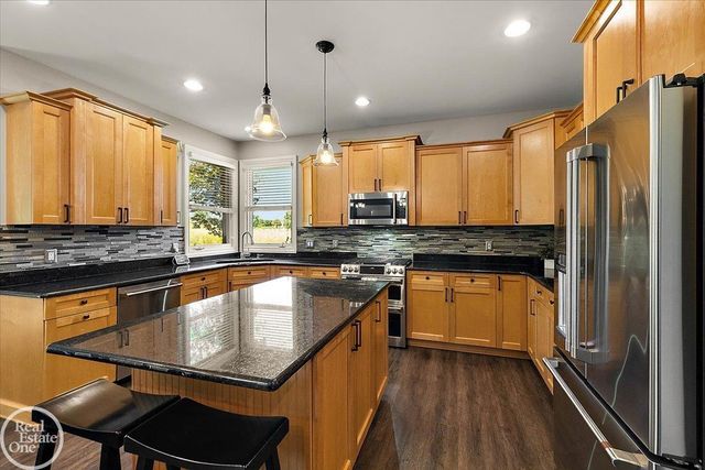 69497 Meadowbrook Lane, Bruce Twp, MI 48065