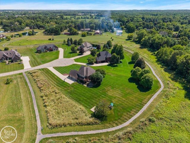 69497 Meadowbrook Lane, Bruce Twp, MI 48065