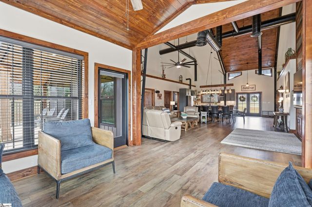 520 Holly Bush Road, Easley, SC 29640