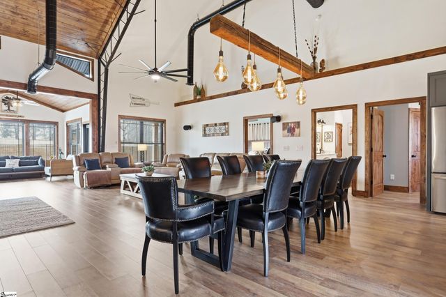 520 Holly Bush Road, Easley, SC 29640