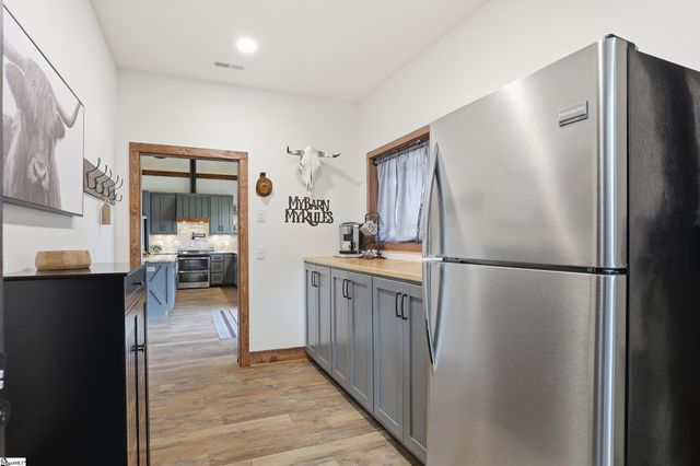 520 Holly Bush Road, Easley, SC 29640