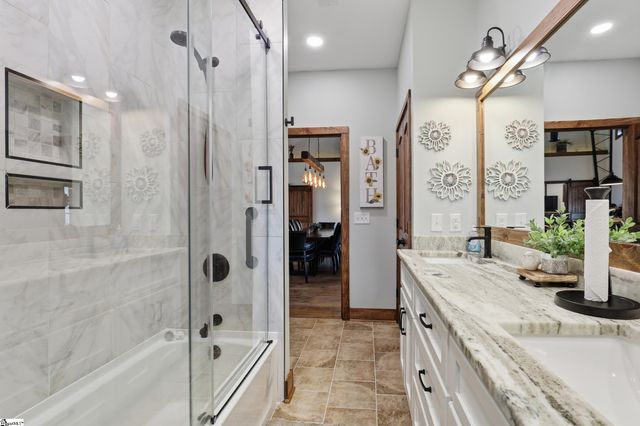 520 Holly Bush Road, Easley, SC 29640