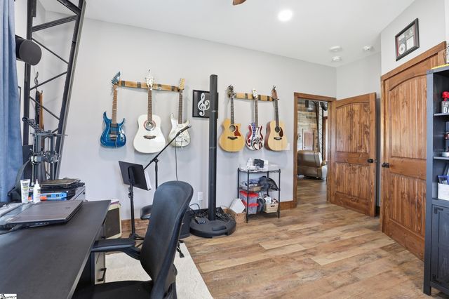 520 Holly Bush Road, Easley, SC 29640