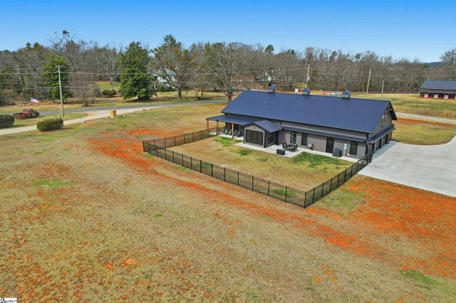 520 Holly Bush Road, Easley, SC 29640