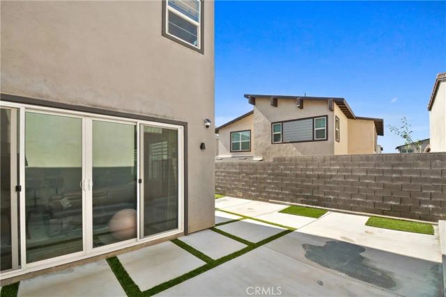 15916 Caterpillar Drive, Fontana, CA 92336