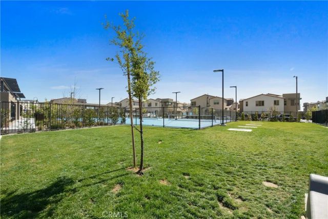 15916 Caterpillar Drive, Fontana, CA 92336