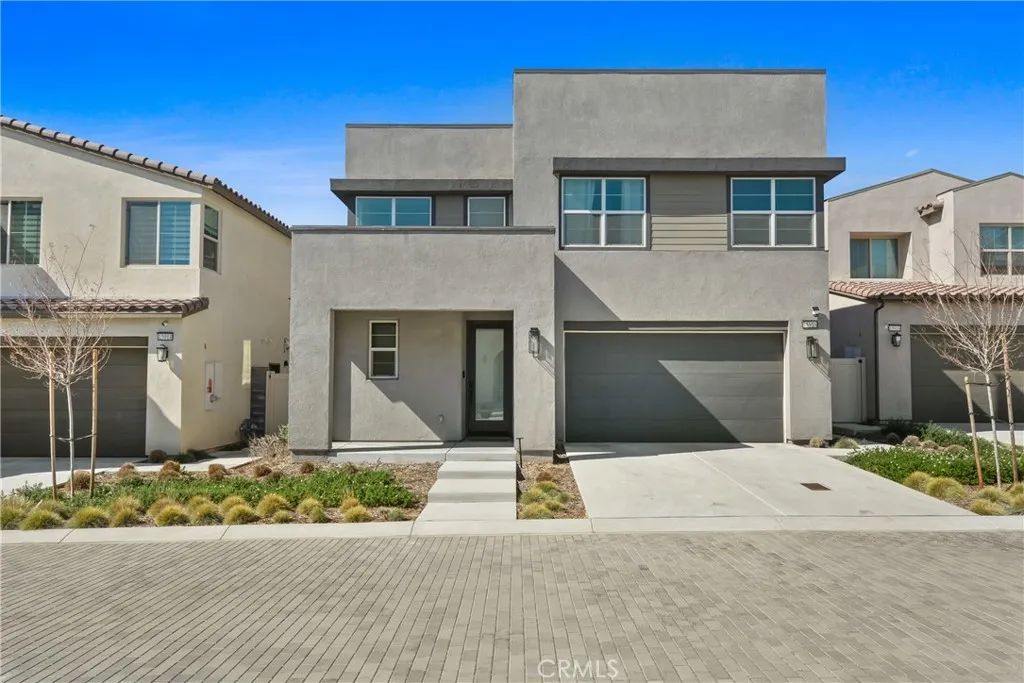 15916 Caterpillar Drive, Fontana, CA 92336