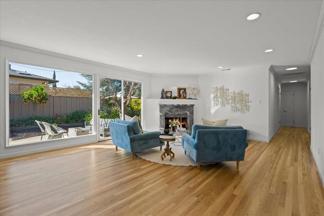 12095 Brookglen Drive, Saratoga, CA 95070