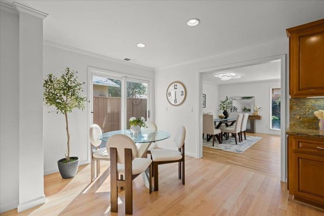 12095 Brookglen Drive, Saratoga, CA 95070