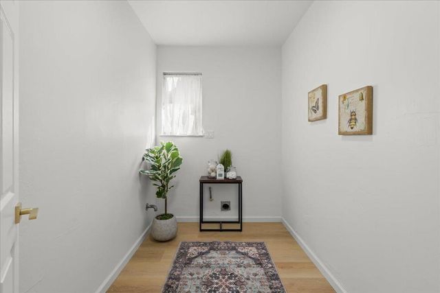 12095 Brookglen Drive, Saratoga, CA 95070