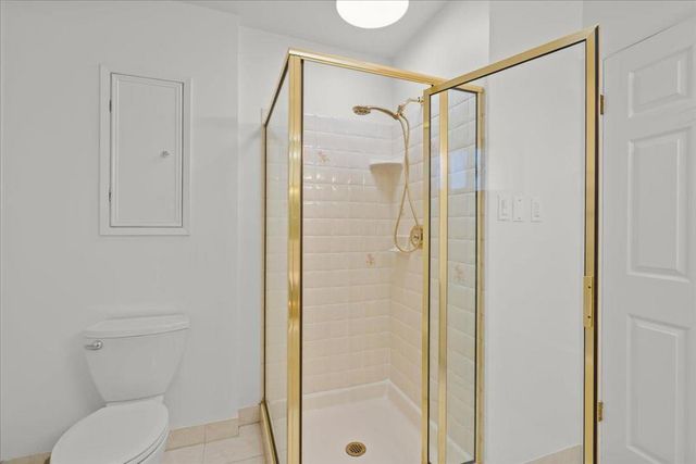 12095 Brookglen Drive, Saratoga, CA 95070