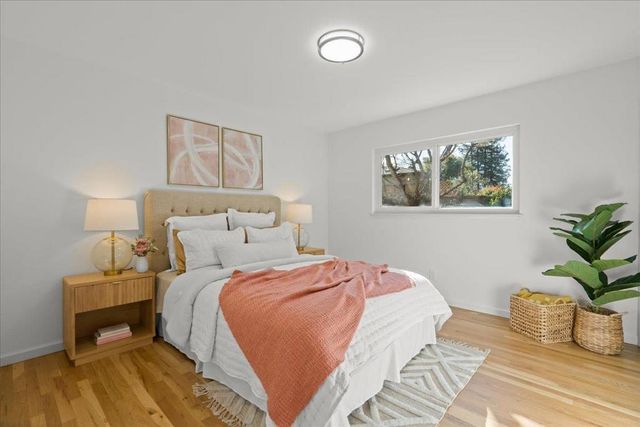 12095 Brookglen Drive, Saratoga, CA 95070