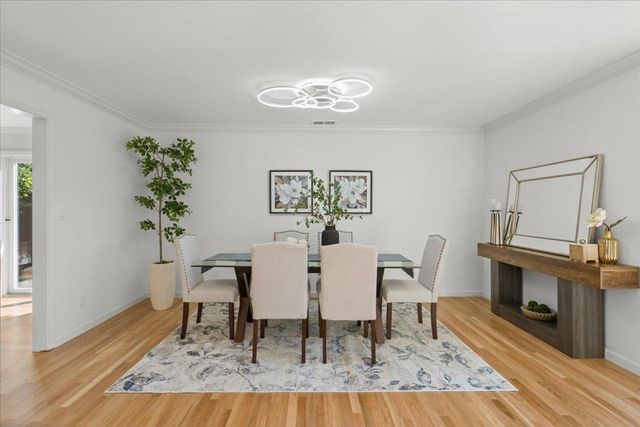 12095 Brookglen Drive, Saratoga, CA 95070