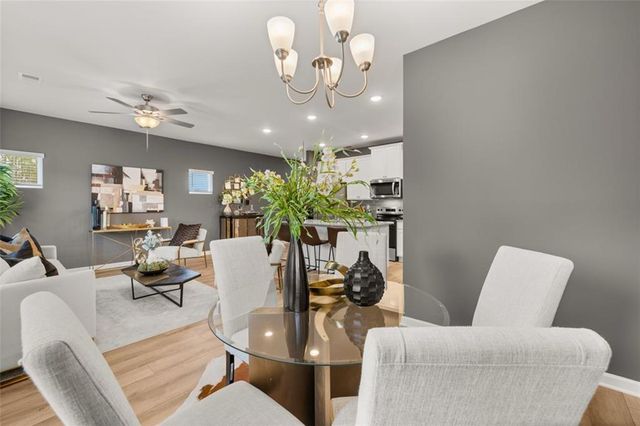 277 Epping Street 79, Stockbridge, GA 30281