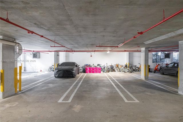 1133 102nd St 601, Bay Harbor Islands, FL 33154