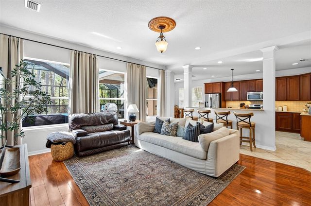 6604 PORTLAND OAK COURT, Tampa, FL 33647