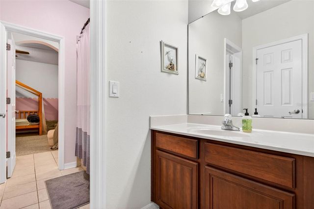 6604 PORTLAND OAK COURT, Tampa, FL 33647