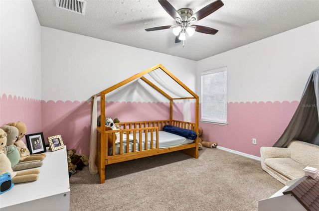 6604 PORTLAND OAK COURT, Tampa, FL 33647