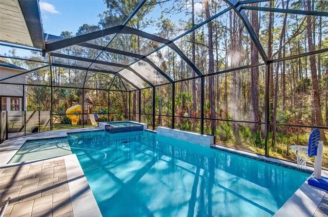 6604 PORTLAND OAK COURT, Tampa, FL 33647