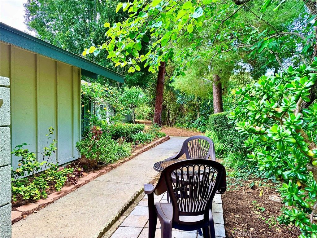 459 Avenida Sevilla B, Laguna Woods, CA 92637