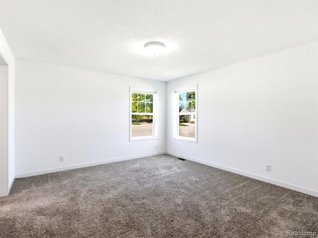 10914 Le Grande Court, Ira, MI 48023