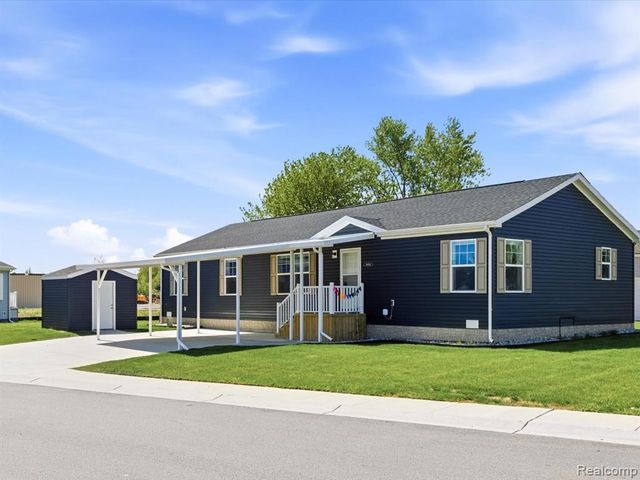 10914 Le Grande Court, Ira, MI 48023