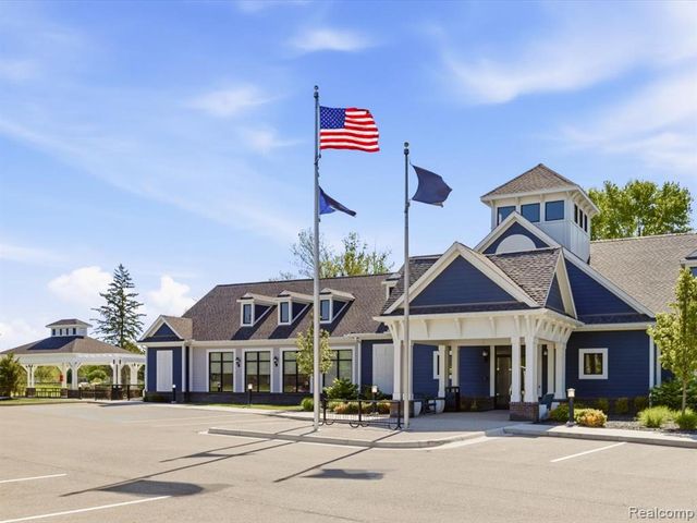 10914 Le Grande Court, Ira, MI 48023