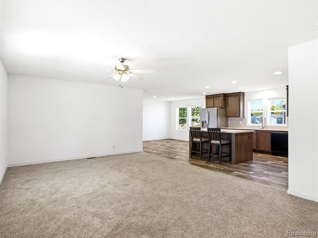 10914 Le Grande Court, Ira, MI 48023