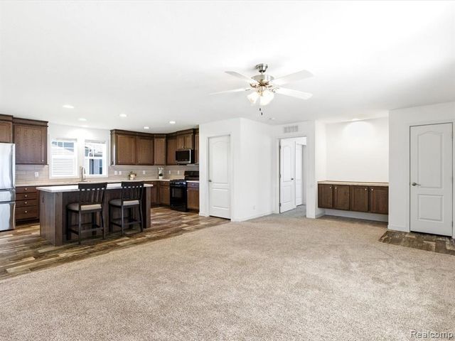 10914 Le Grande Court, Ira, MI 48023