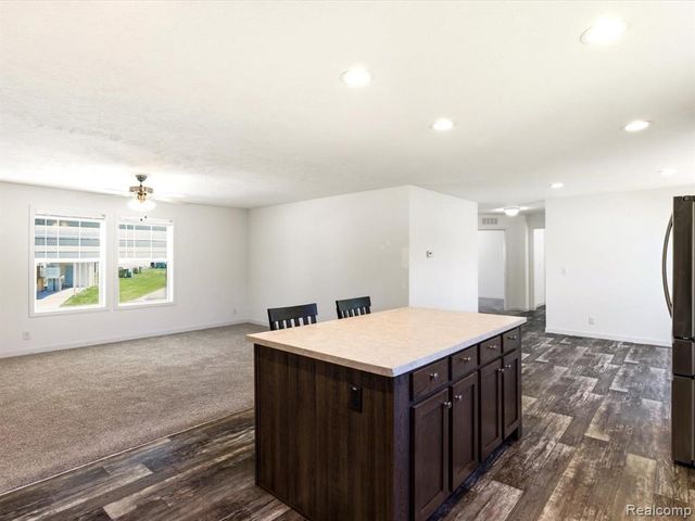 10914 Le Grande Court, Ira, MI 48023
