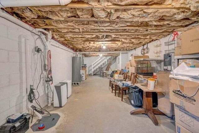 945 Burnt Chimney RD, Wirtz, VA 24184