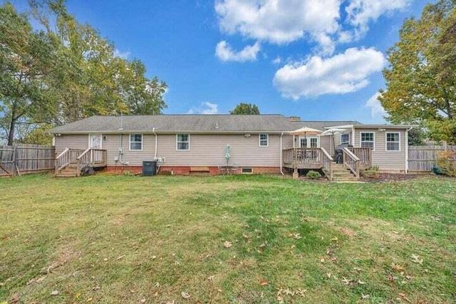 945 Burnt Chimney RD, Wirtz, VA 24184