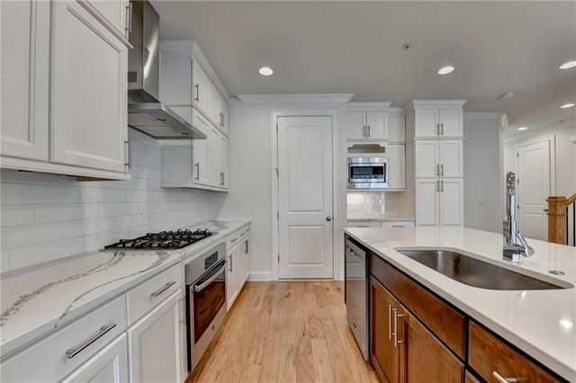341 Bailey Walk, Alpharetta, GA 30009