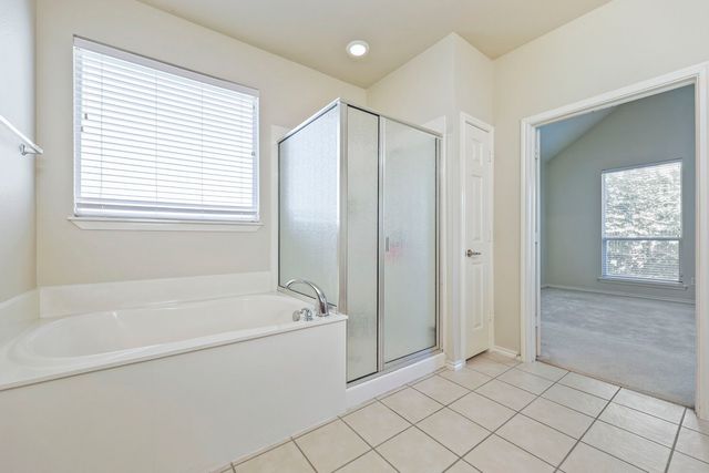 5828 Ivy Glen Drive, Grand Prairie, TX 75052