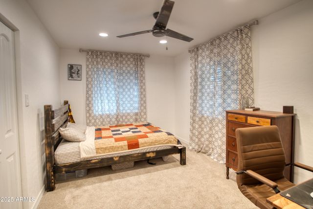 1912 Little Doe Trail, Overgaard, AZ 85933