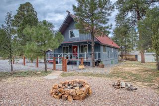 1912 Little Doe Trail, Overgaard, AZ 85933