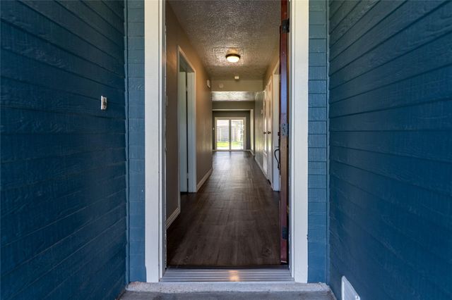 2027 Alabama Street, Pasadena, TX 77503