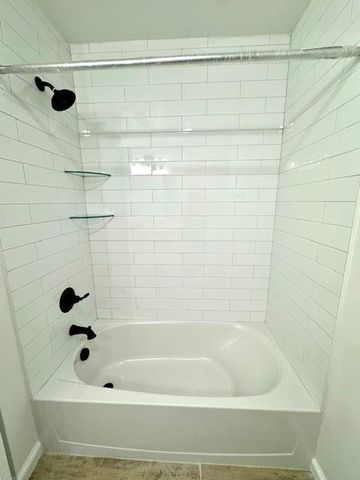 3125 Gunnison River Drive, Yukon, OK 73099