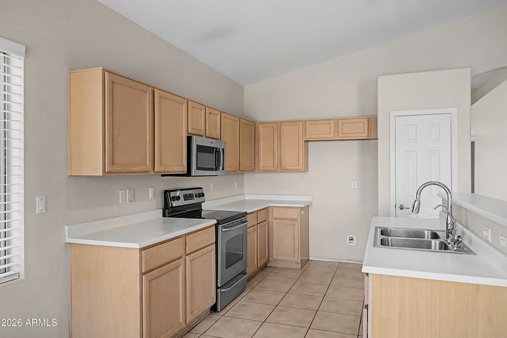 4414 E Dry Creek Road, Phoenix, AZ 85044 — photo 3