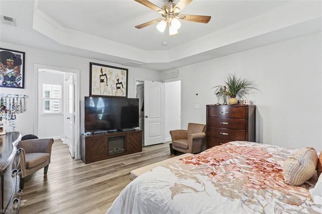 326 Sedium LN, Portsmouth, VA 23701